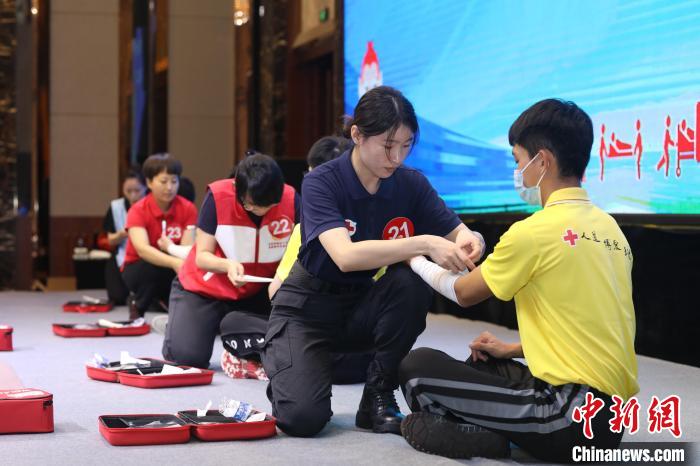 比賽現(xiàn)場(chǎng)。　趙凌峰 攝